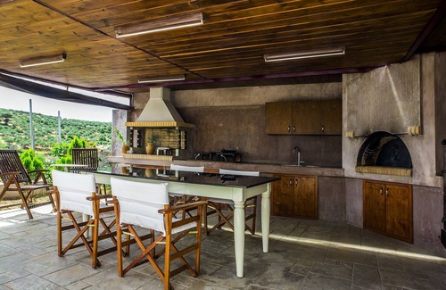 Kounavi Villa | Villa Fourni Archanes Crete