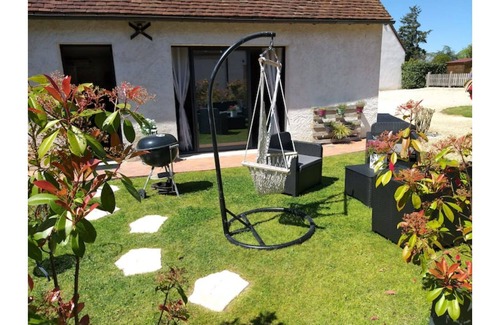 La Chapelle-Montmartin House | Villa