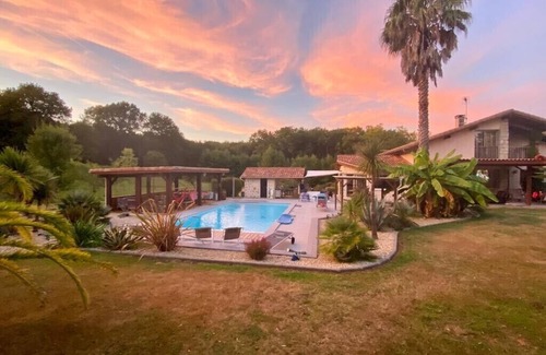 Saint-Martin-de-Seignanx Villa | Villa Larroque at the gates of Bayonne, Biarritz, Hossegor and Capbreton