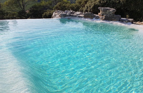 Saint-Mathieu-de-Treviers Villa | Villa in the south of France, exceptional setting, swimming pool, calm, wellness