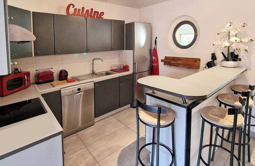 Vernou-la-Celle-sur-Seine Villa | Villa 4, Piscine Chauffée Privée, Proche Fontainebleau, au Calme
