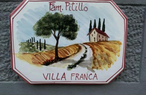 Castelluccio Inferiore House | Villa Franca