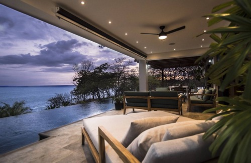 Puerto Carrillo House | Villa Front Ocean view Costa Rica (In house Chef)