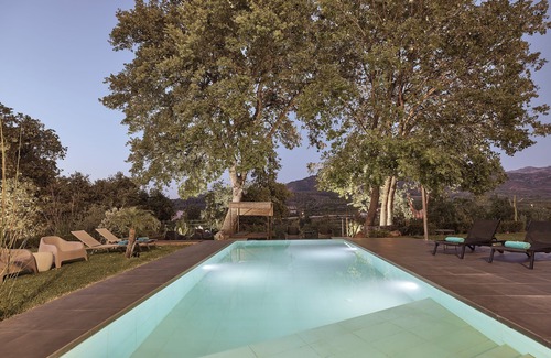 Alikianos Villa | Villa Fuerte, Heated pool, Amazing Yard