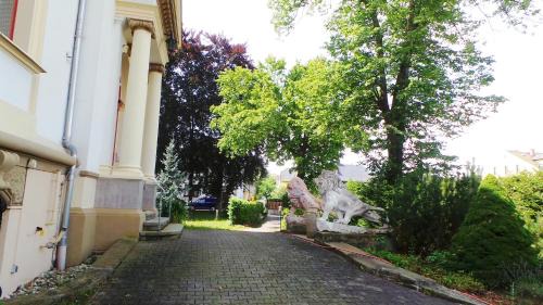 Netzschkau Apartment | Villa Göltzschtalblick