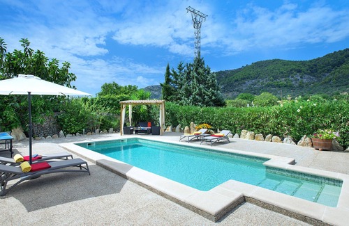Campanet Villa | VILLA GABELLI - RUSTIC STAY WITH GREAT VIEWS