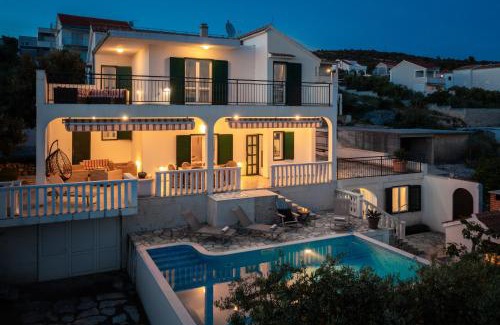 Sevid Villa | Villa Gajeta