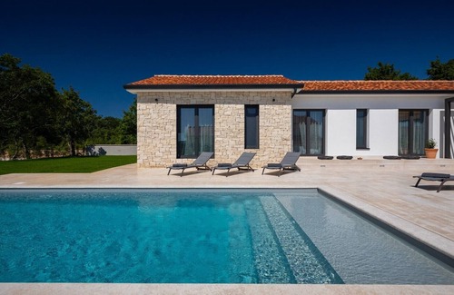 Kringa Villa | Villa Gala with private pool