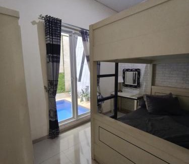 Ngaglik Villa | Villa Gamelas Kusuma Pinus Batu