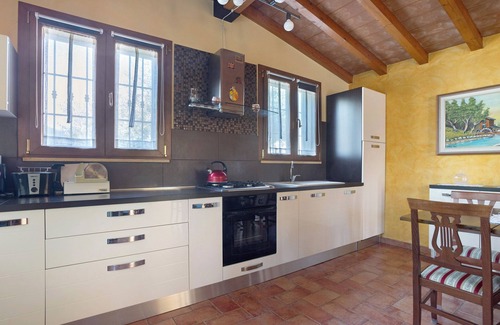Sarzana Villa | Villa 'Gardenia - Private Garden' with Private Terrace, Wi-Fi and Air Conditioning