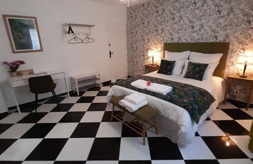 Saint-Paul Bed & Breakfast | VILLA GARRIGA: Double Room - Mountain View