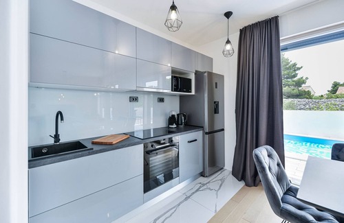 Srima Villa | Villa Gemini II. with pool and rooftop terrace