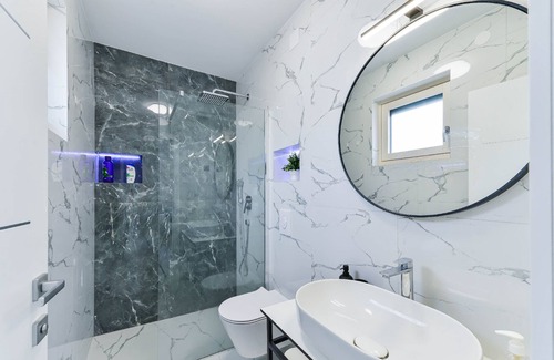 Srima Villa | Villa Gemini II. with pool and rooftop terrace