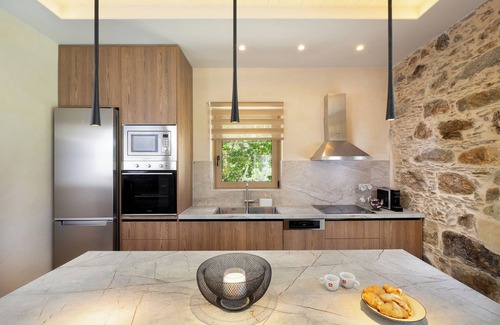 Livadia Villa | Villa George, 3 BD, private pool, brand new, cozy