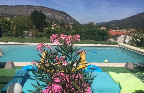 Foix House | Villa Georges