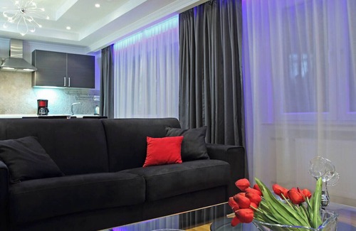 Bonnevoie Apartment | Villa Giada 20 Two-Bedroom Apartment (6 Adults)