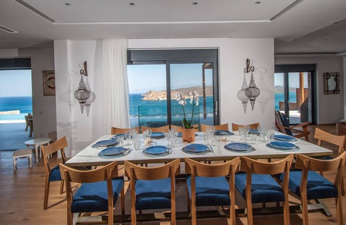 Plaka Villa | Villa Gina The New Eco Chic Destination