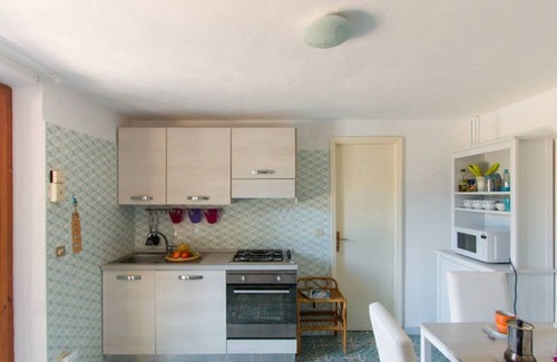 Magazzini Apartment | Villa Giolù, Appartamento Corallo 200 m from the sea, ferry discount!