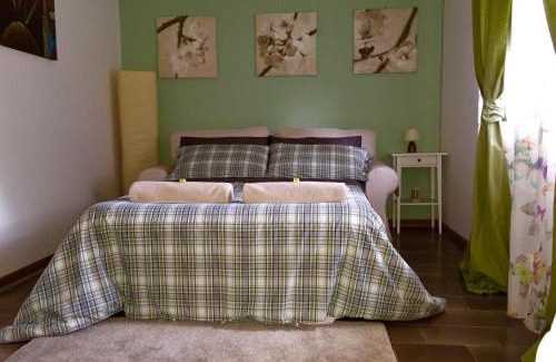 Ragalna Apartment | Villa Giovanna