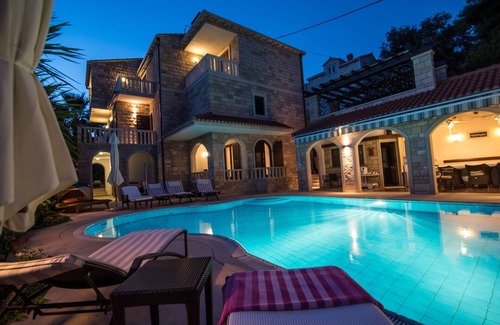 Selca Villa | Villa Godi Star – A Private Retreat of Elegance and Serenity