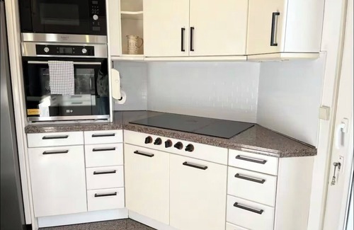 Thiais Villa | Villa golden heaven near Paris with 4 parking 3bedroom/2sdb/WIFI 580 in Mbits