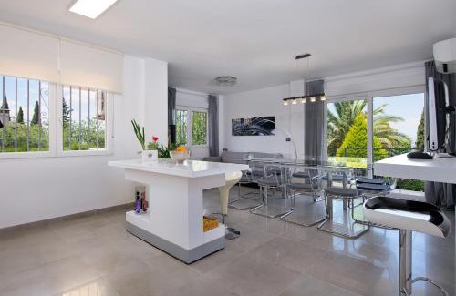Barrio de la Vega Villa | Villa Granada Garden Deluxe