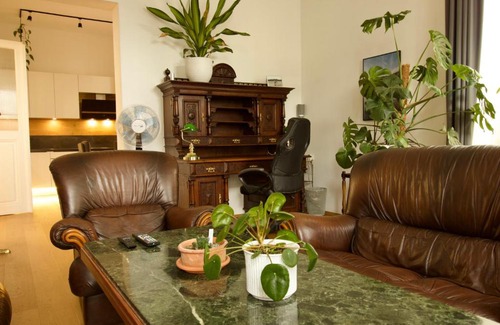 Haag Apartment | Villa Haag
