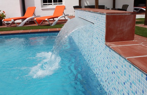 El Vendrell Villa | Villa Habana: Genuine Villa with a private pool and an outstanding garden