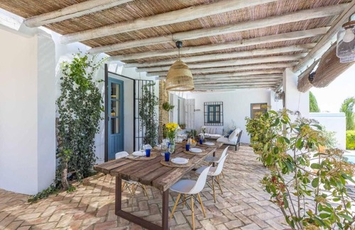 Marchena House | Villa "Hacienda San Antonio" with Private Pool, Private Garden & Wi-Fi
