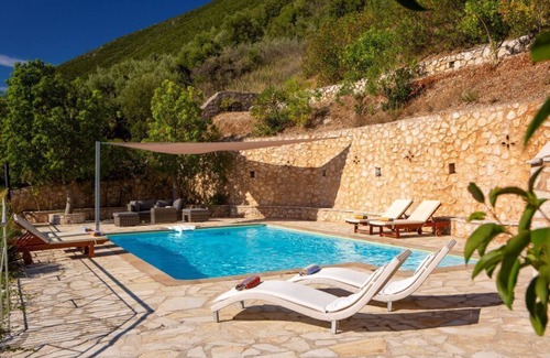 Pondi Villa | Villa Helena