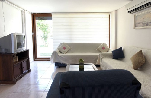 Ozdere Villa | Villa Helios - beachfront spacious duplex
