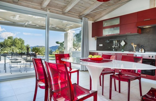 Karavomylos Villa | Villa Hermes - Three Bedroom Villa, Sleeps 6