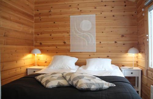 Posio Ski Chalet | Villa Hilda, cottage by the lake
