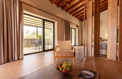 Rantatika Villa | Villa Hill View Ena - One Bedroom Villa, Sleeps 4