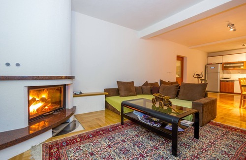 Gorinka Apartment | Villa Hills