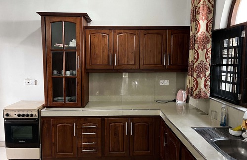 Negombo Villa | Villa Hirunika in Negombo: with air conditioning,20 minutes from Colombo Airport