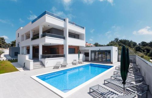 Medulin Villa | Villa Histra with Private Pool and Sea View
