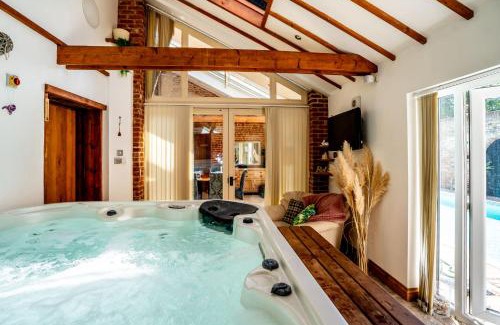 Hopton Villa | Villa Hobland Barn