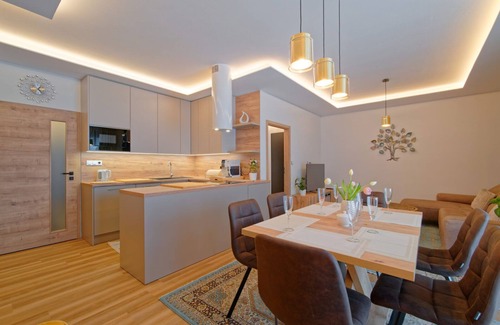 Hevlin House | Villa Holiday Hevlín