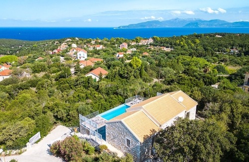 Antipata Villa | Villa Horizon - Two Bedroom Villa, Sleeps 4