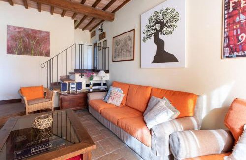 Monte Castello di Vibio House | Villa I Camini - Outbuilding, dependance - Swimming pool - Garden - BBQ and fireplaces - Soccer field