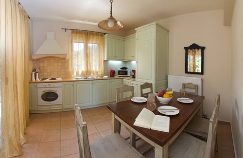 Makriotika Villa | Villa Ianthi, Stamoulis villas at the heart of the island