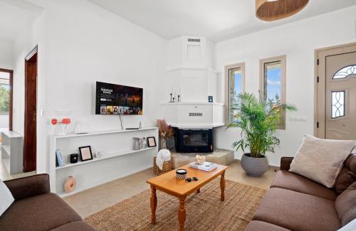 Lasa Villa | Villa Il Pino by Nomads - A Private Nature Retreat