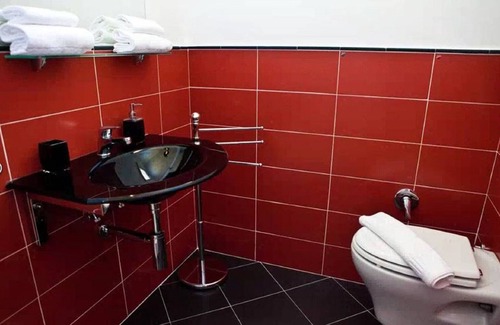 Cologna Spiaggia Bed & Breakfast | VILLA IMAGO - DUCATI ROOM