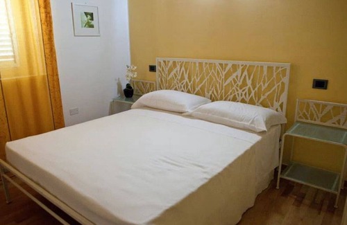Cologna Spiaggia Bed & Breakfast | villa imago orchid room