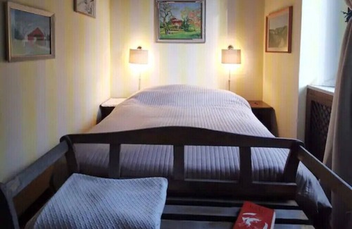 Cave Villa | Villa in a centuries-old park near Rome