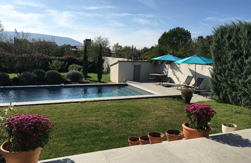 Cabrieres-d'Avignon House | Villa in a privileged setting with every comfort