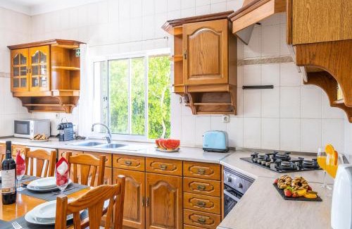 Almancil Villa | Villa in Algarve with Private Pool & Beaches