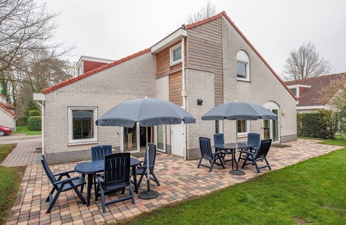 Arcen Villa | Villa in Arcen with Private Pool & Sauna