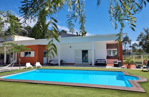 Verdizela House | Villa in Aroeira/Verdizela - Pool, Beach, Surf, Golf
